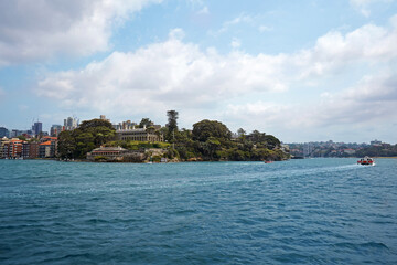 Fototapeta na wymiar View of Admiralty house and Kirribilli from the ferry, a harbourside suburb on the Lower North Shore of Sydney Harbour.