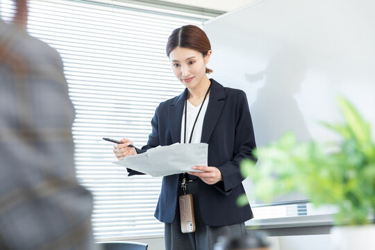 社内研修　In-house training	