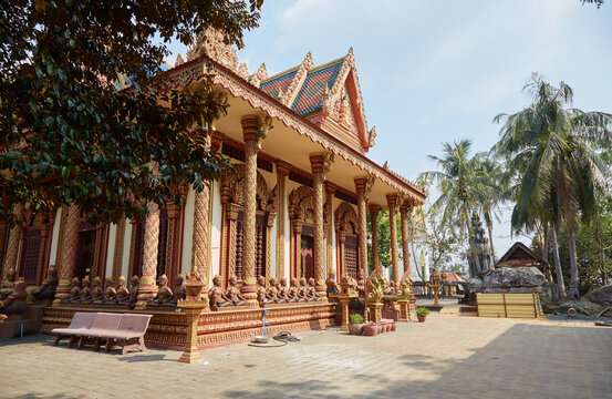 Phnom Santuk, a sacred Buddhist pilgrimage spot in Cambodia, known for its rock carvings and sculptures