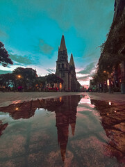 catedral de guadalajara dia lluvioso