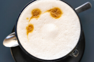 Fresh Latte Espuma in White Cap, Cappuccino in Coffeeshop, Milk Coffee with Gentle Foam