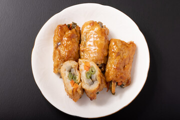 野菜の鶏つくね巻き