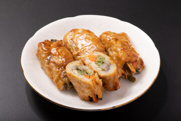 野菜の鶏つくね巻き