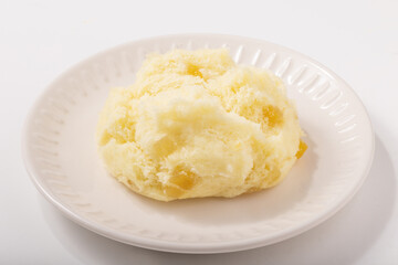 お芋　蒸しまん