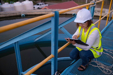 Environmental engineers work at wastewater treatment plants,Water supply engineering working at Water recycling plant for reuse,Check the amount of chlorine in the water to be within the criteria.