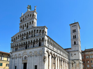 San Michele Basilica is a Roman Catholic basilica church built over the ancient Roman forum in Lucca, Italy - obrazy, fototapety, plakaty
