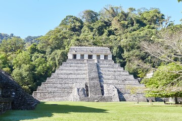 Fototapeta na wymiar The stunning jungle ruins of Chiapas, Mexico was one of the greatest cities of the ancient Mayan civilization