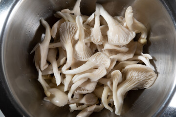 mushrooms in a bowl