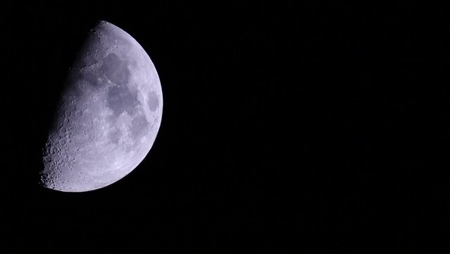 transicion de luna creciente con telescopio islas canarias