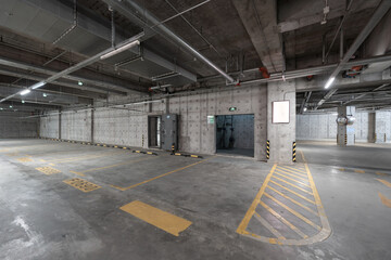 parking lot © THINK b