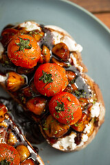 Open Sandwich with Cherry Tomatoes and Cream Cheese	