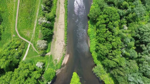 River aerial view shows detour dilemma split arrow and detour