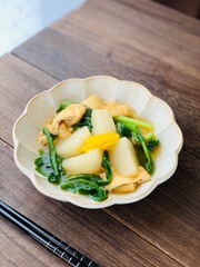 カブの煮物