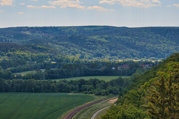 Bahnstrecke von Orlamünde nach Rudolstadt, Saale Tal, Thüringen, Deutschland	