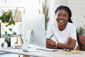 Portrait of black woman in office with computer, happiness and online research for small business administration. Happy African businesswoman at desk with smile planning schedule, proposal or report. - obrazy, fototapety, plakaty