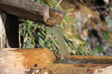 Fontaine en bois