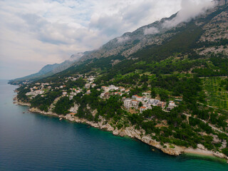Fototapeta na wymiar Borka Beach von oben - Makarska Riviera, Dalmatien