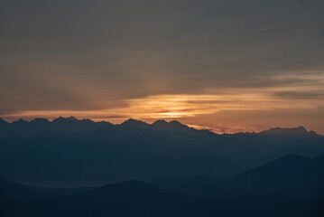 Fototapeta premium sunset over the mountains