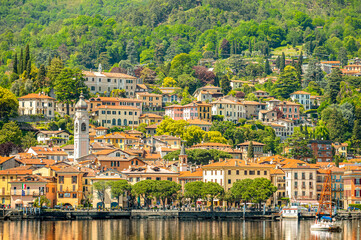 Fototapeta premium Beautiful town on Lake Como in Italy summer time
