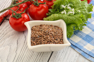 Dry Raw flax seed in the bowl