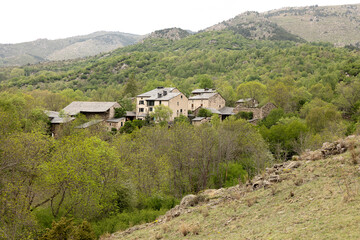 Fototapeta na wymiar house in the mountains pyrénées orientale