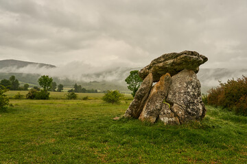 Dolmen de Sorginetxe es un monumento megalítico, declarado Bien de Interés Cultural, que está situado en la localidad española de Arrízala, provincia de Álava, País Vasco, España.