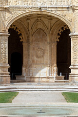 Fototapeta na wymiar The Jeronimos Monastery on a summer day in Lisbon