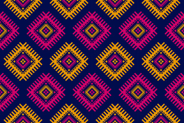 Ethnic Aztec pattern art. Geometric seamless pattern in tribal, folk embroidery, and Mexican style. Design for background, wallpaper, vector illustration, textile, fabric, clothing, carpet.