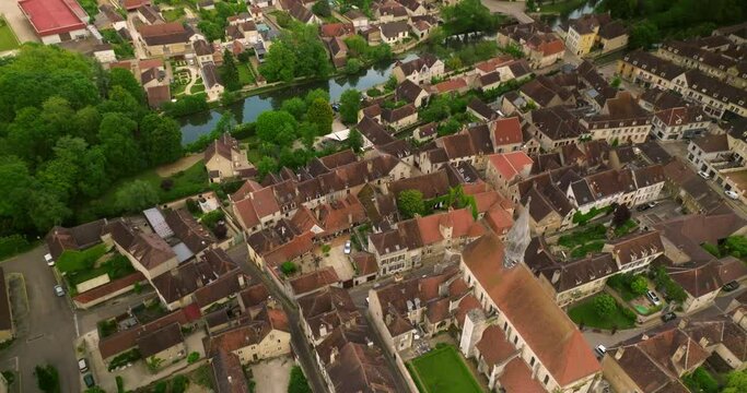 Chablis is a town and commune in the Yonne department of the Franche-Comte region of Burgundy. Situated in the valley of the Seran River