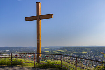 Erpeler Ley viewing platform with a peace cross over the Rhine near Remagen