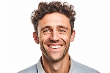 Obraz premium Close-up portrait photography of a pleased man in his 30s that is placed against a white background . Generative AI