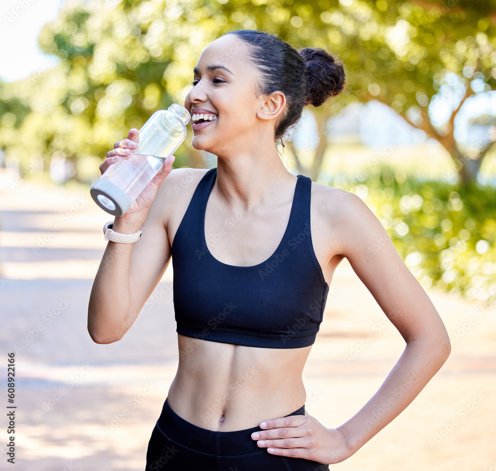 Poster Happy woman, fitness and laughing with water bottle in rest from fun running, exercise or cardio workout in park. Fit, active or thirsty female person, athlete or runner with smile for sustainability