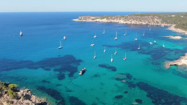 Ibiza Cala Xarraca, incre&iacute;bles vistas con drone