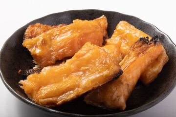 鮭ハラスの塩焼き