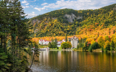 Fototapeta premium Dixville Notch State Park in Autumn - New Hampshire - view towards Lake Gloriette