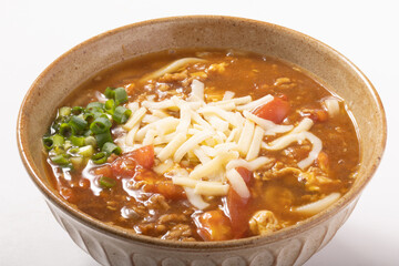 トマトたまごチーズカレーうどん