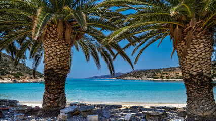 Die schöne Natur in Griechenland auf Naxos am Meer - obrazy, fototapety, plakaty