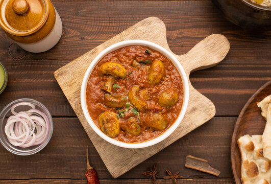 Mushroom butter masala