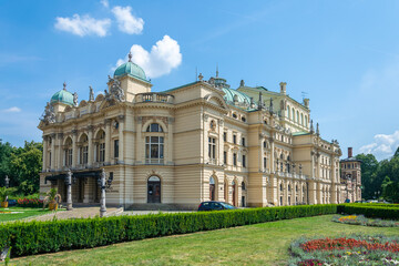 Fototapeta na wymiar Juliusz Słowacki Theater in Krakow