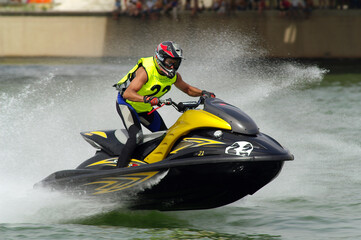 Fototapeta premium watercraft during a race by the river Guadalquivir