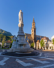 Fototapeta na wymiar Piazza Walther view in Bolzano City