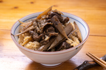 牛ごぼうの炊き込みご飯