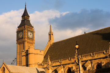 The buildings of the House of Parliament and Bigben - Sunset - obrazy, fototapety, plakaty