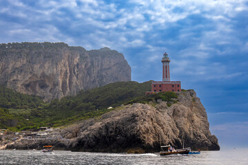 Capri, wyspa w zatoce Neapolitańskiej