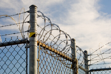 Razor & Barbed Wire fence
