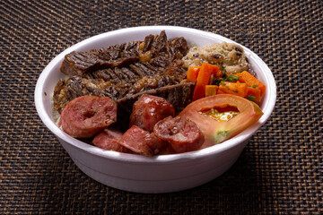 the authentic Brazilian lunchbox, better known as marmitex, made with traditional food from brazil