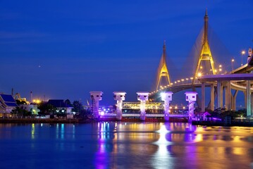 Obraz premium city by night