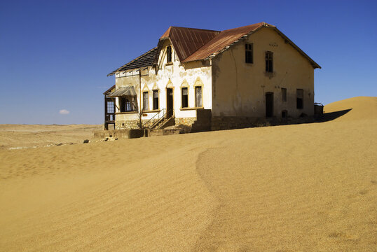 House taken over by desert at Kolmanskop diamond town