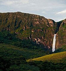 Cachoeira Casca  d`Anta. Parque Nacional Serra da Canastra. Minas Gerais. - obrazy, fototapety, plakaty