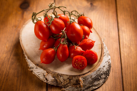 piennolo's cherry tomatoes, traditional italian product